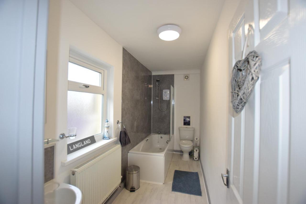 1 Bedroom Holiday Let In The Heart Of West Wales Carmarthen Exterior foto