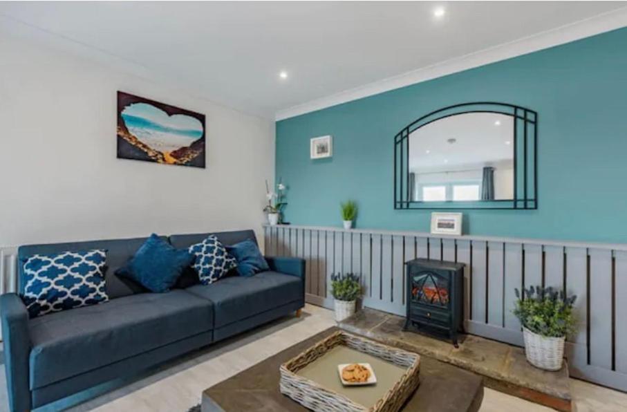 1 Bedroom Holiday Let In The Heart Of West Wales Carmarthen Exterior foto
